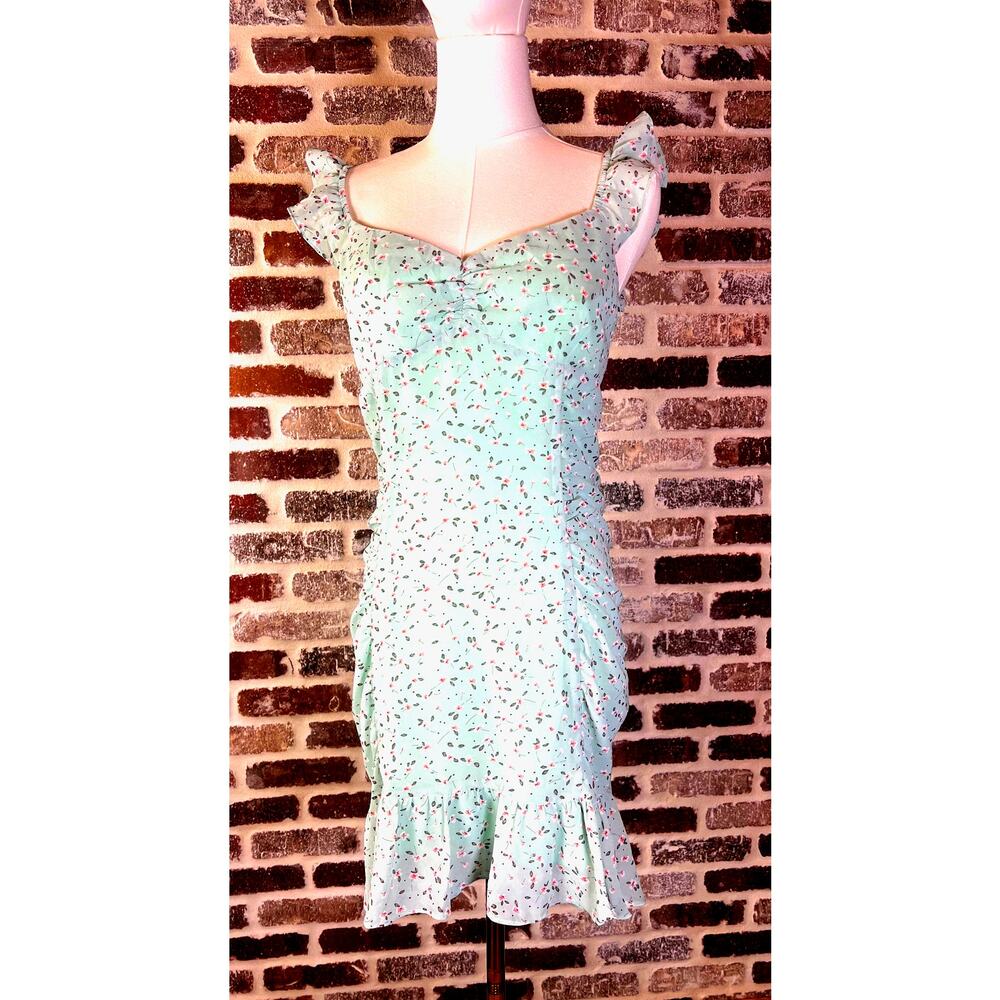 Hello Molly Ruched Green W/Floral Pattern Throughout Mini Dress Women's Size M